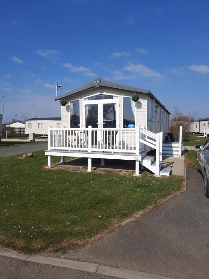 Church Farm Haven Holiday Park Pagham Buitenkant foto