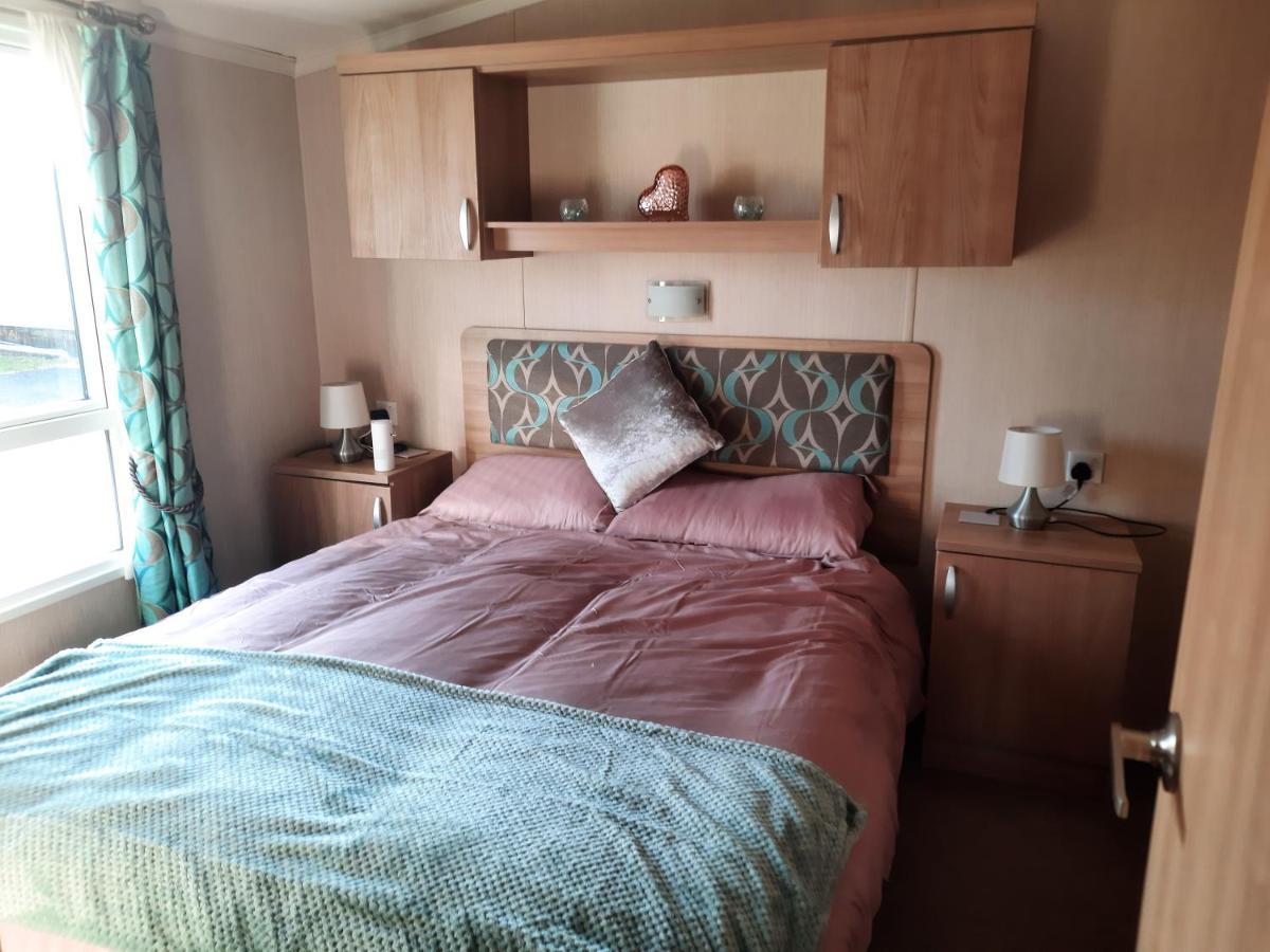 Church Farm Haven Holiday Park Pagham Buitenkant foto